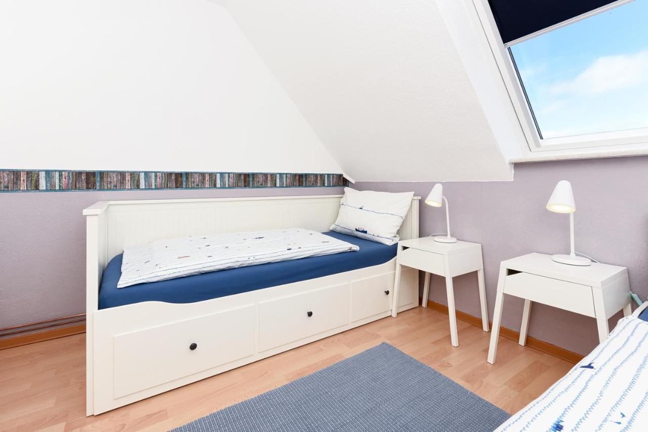 Ferienwohnungen Im Haus Lieblingskoje นอยฮาร์ลิงเงอซีล ภายนอก รูปภาพ