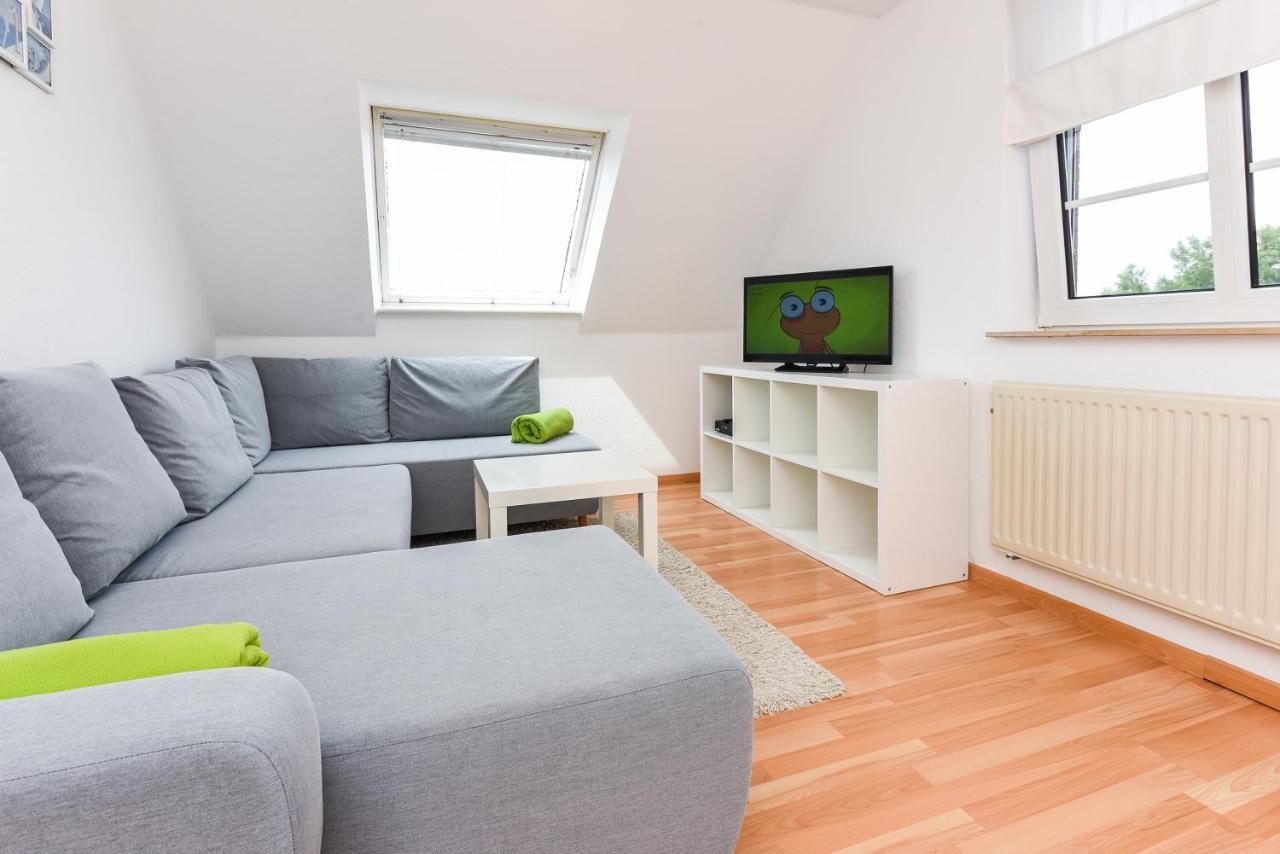 Ferienwohnungen Im Haus Lieblingskoje นอยฮาร์ลิงเงอซีล ภายนอก รูปภาพ